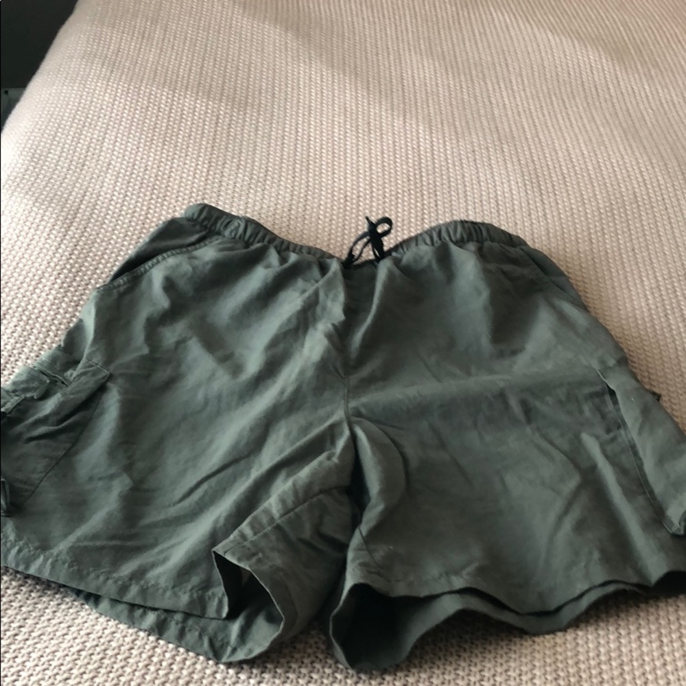 Columbia shorts